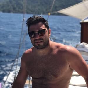 Meet your Posher, Samet